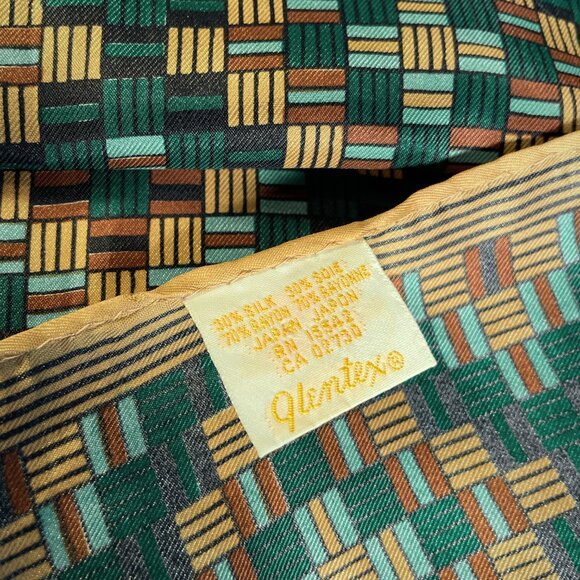 Elsa Schiaparelli Vintage Geometric Scarf – Modernist 1960s Design - Picture 6 of 13